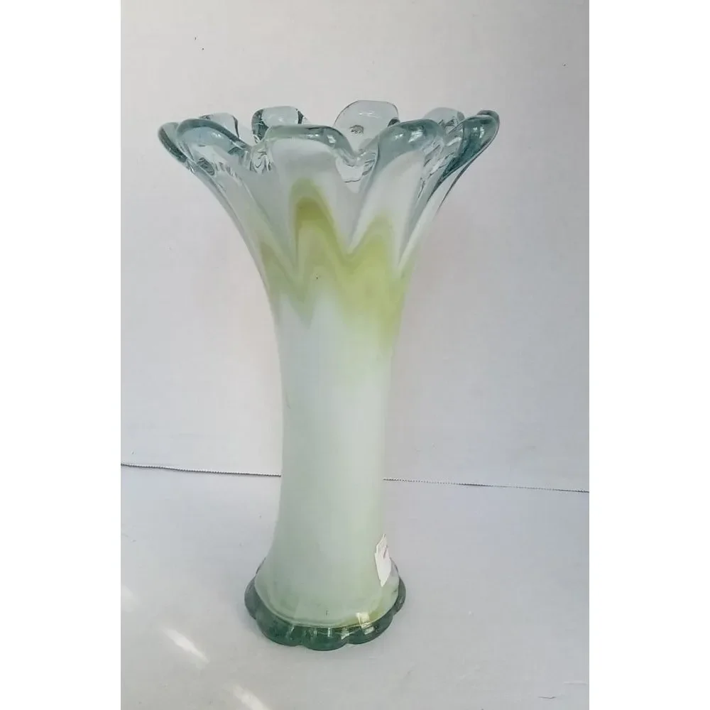 Vintage Art‎ Glass Ruffled Edge Frosted Green Gradient Flower Centerpiece Decor